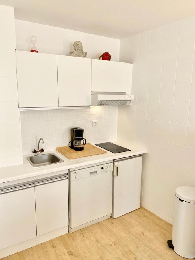 Appartement Elegant Avec Vue Sur Le Port سان مارتن دو ر المظهر الخارجي الصورة